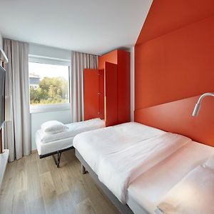 Standard Familien-Zimmer mit zwei Einzelbetten